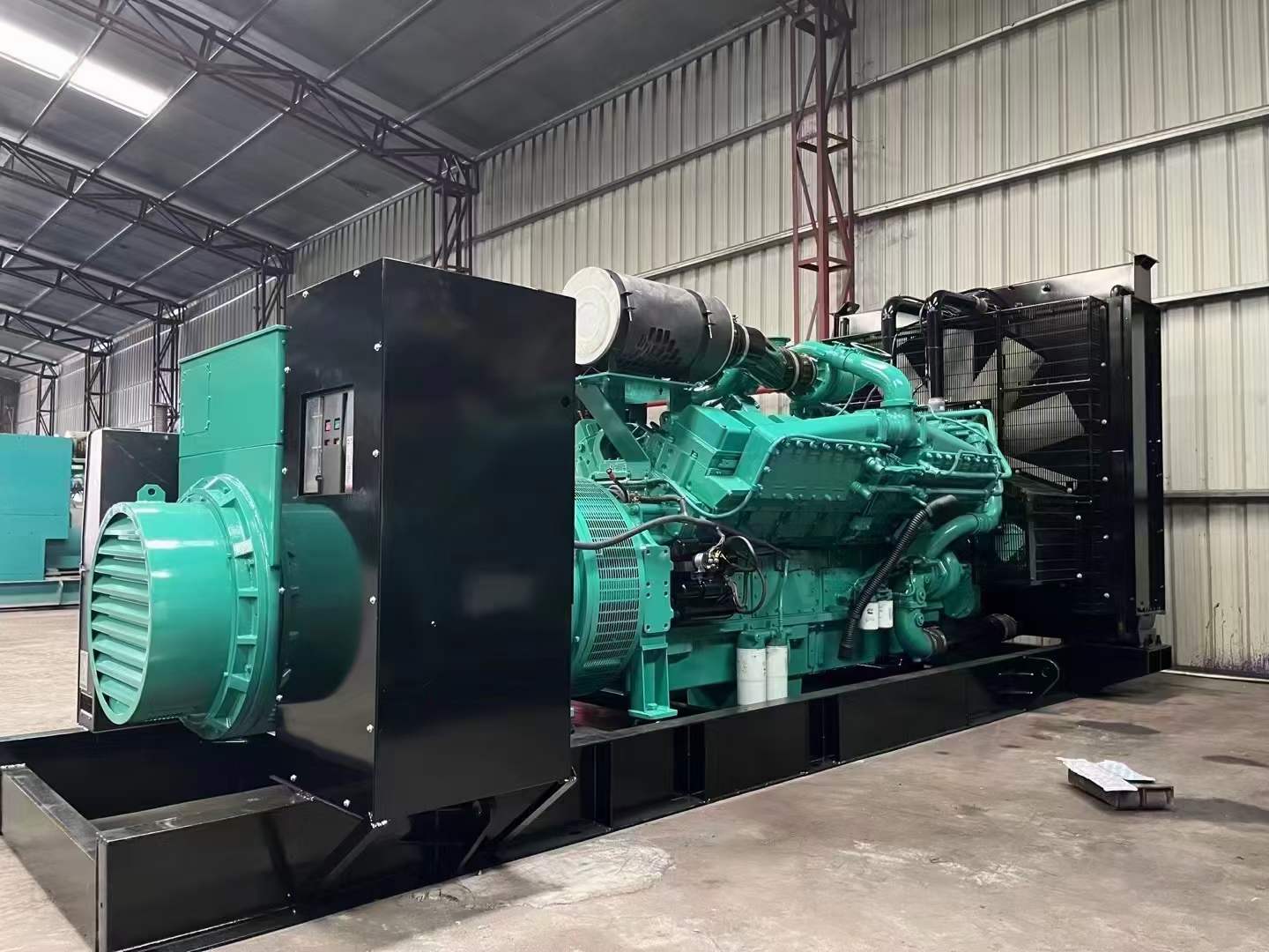 若羌如何降低 800kW 柴油发电机输出电流的波动？