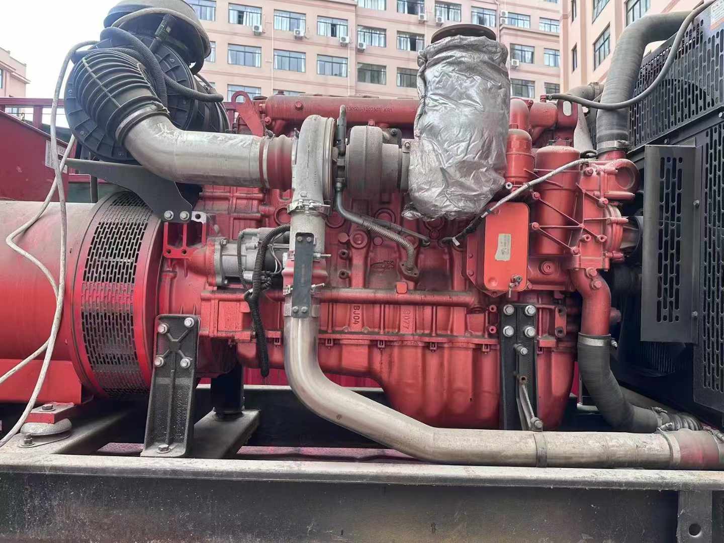 若羌如何选择适合 600kW 柴油发电机组的过载保护器？